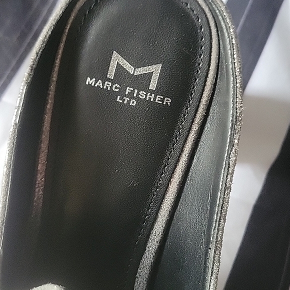 Marc Fisher Ltd suede Mules with 4inch thick heel - Picture 2 of 8